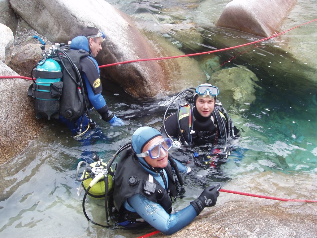 cordÃ©e de plongÃ©e
Mots-clés: verzasca