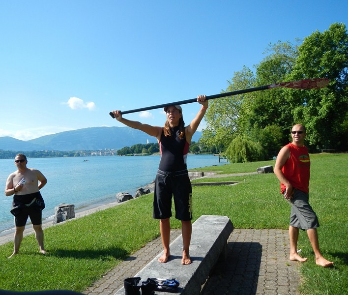 DSCN0060_Ou_tenir_la_pagaie_cmw.JPG