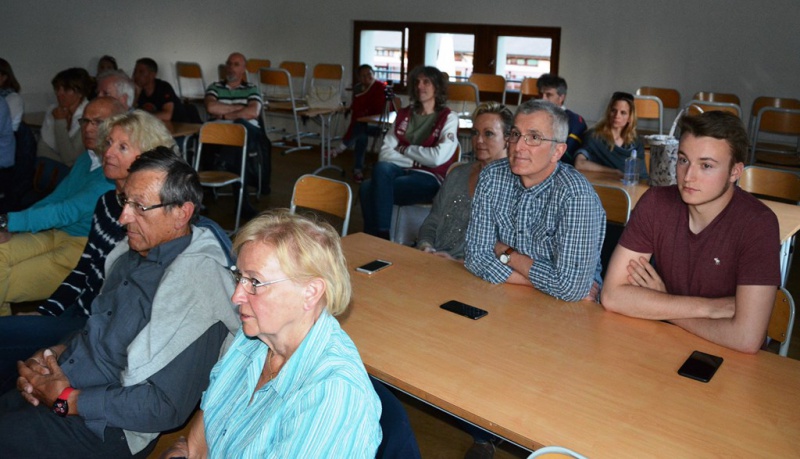 Fichier:DSC 7107a cmw.jpg